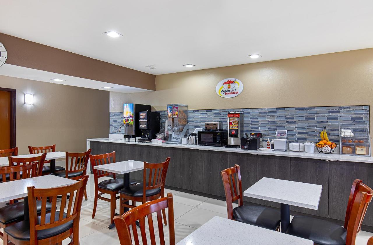 Super 8 By Wyndham Eddyville/Kuttawa Exterior photo